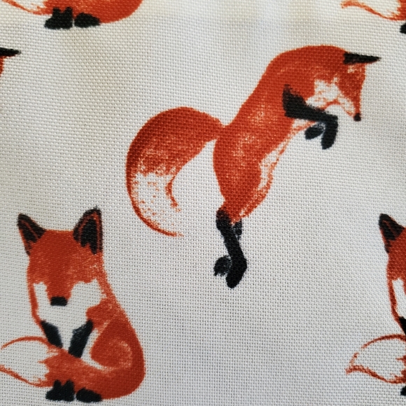 Outdoor fanny pack/ crossbody with foxes - Picture 4 of 5